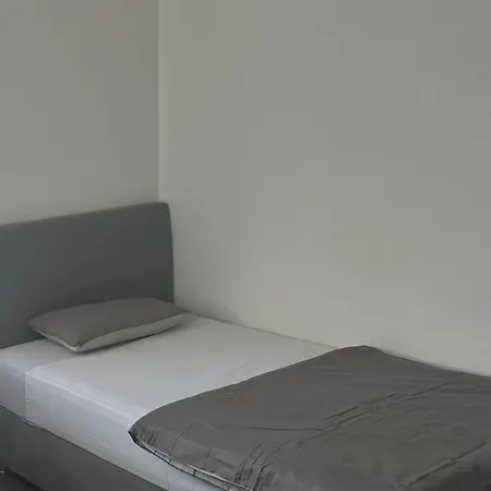 Apartment Guezel Bir *