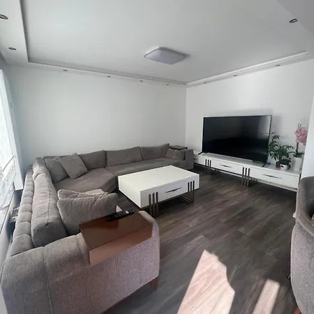 Guezel Bir Apartment